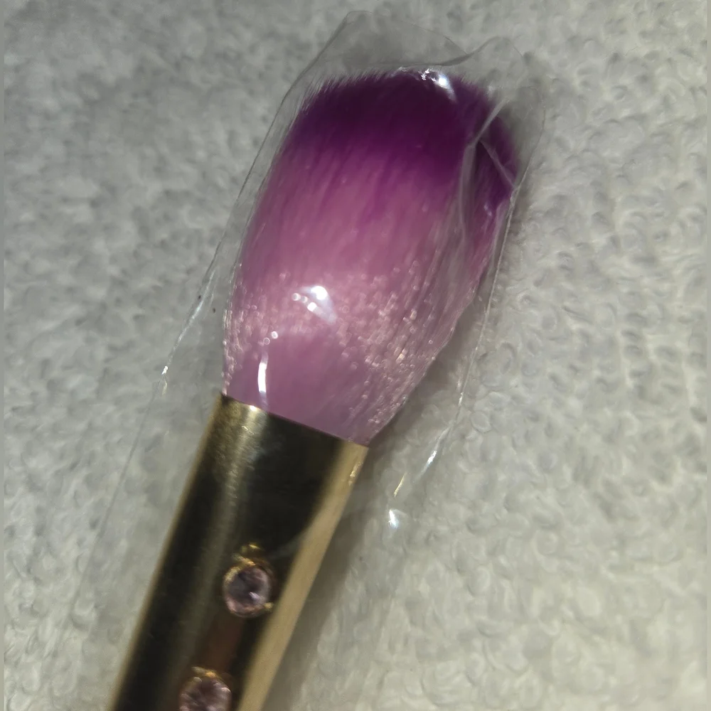 Miss Glam Blush Brush